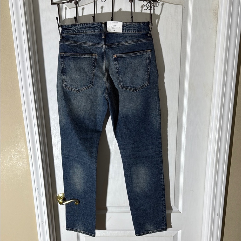 BNWT H & M COUPE DROITE STRAIGHT FIT SIZE 30 x 32 Men's Blue Jeans